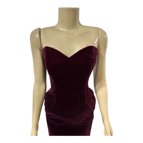 Vintage 80s Victor Costa Burgundy Velvet Strapless Cocktail Dress - Picture 4 of 14